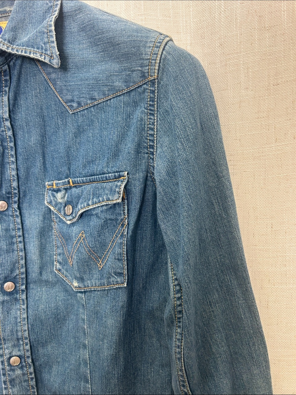 Wrangler Blue Denim Western Long Sleeve Shirt Size Small Excellent Condition - Picture 5 of 15
